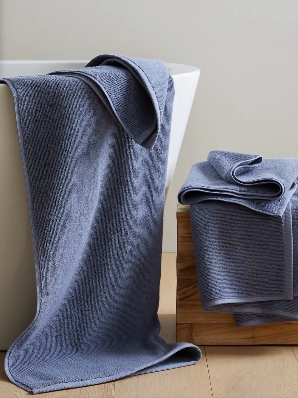 Quince NWT Turkish Ribbed Quick Dry Bath Towel (Set of 2 in “Mineral”)